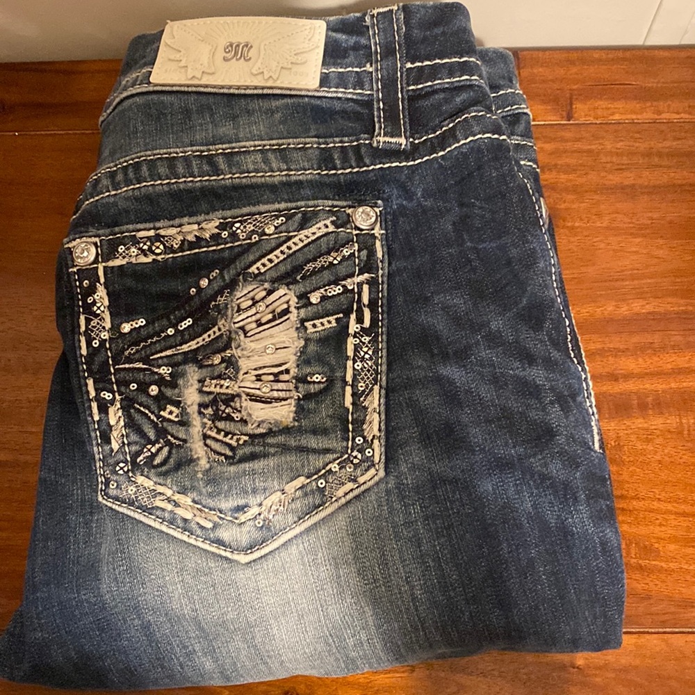 Miss Me boot cut jean size 29